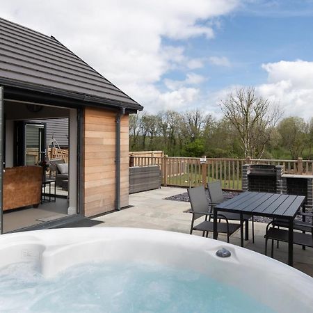 Cedar Cottage Тенби Екстериор снимка